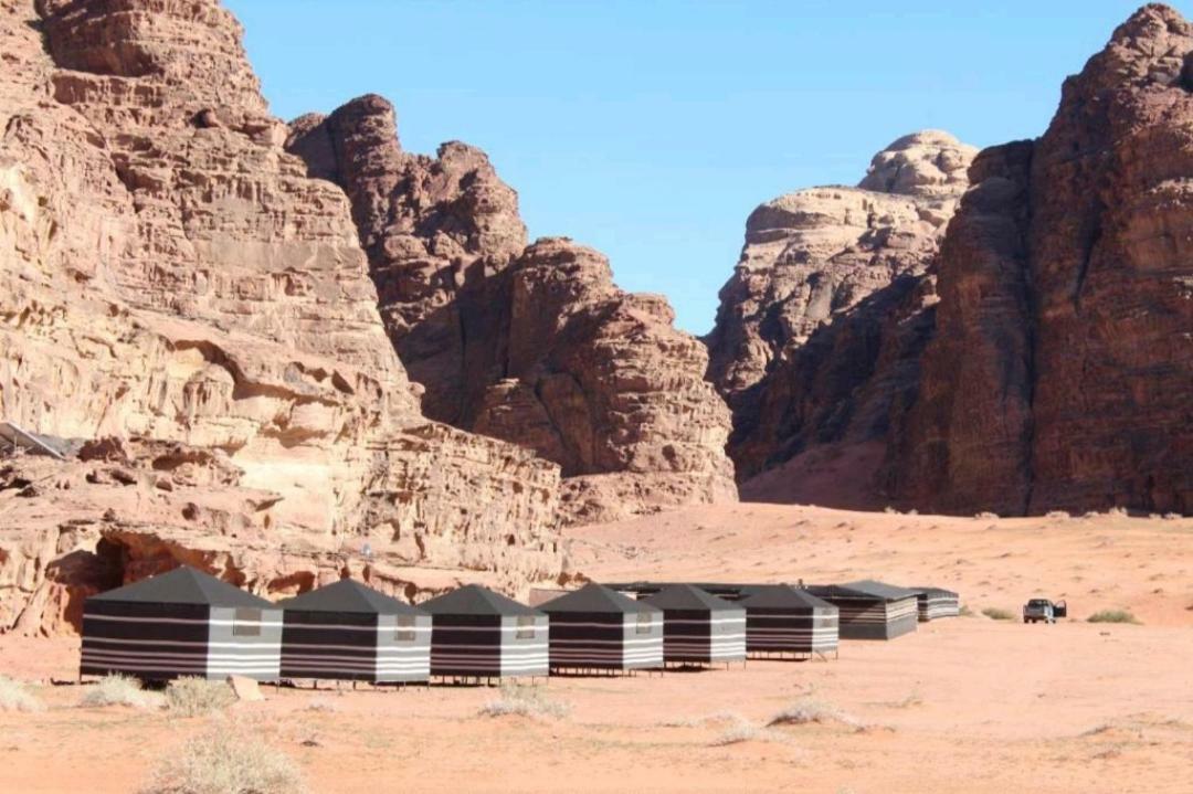 Wadi Rum Moon Camp Extérieur photo