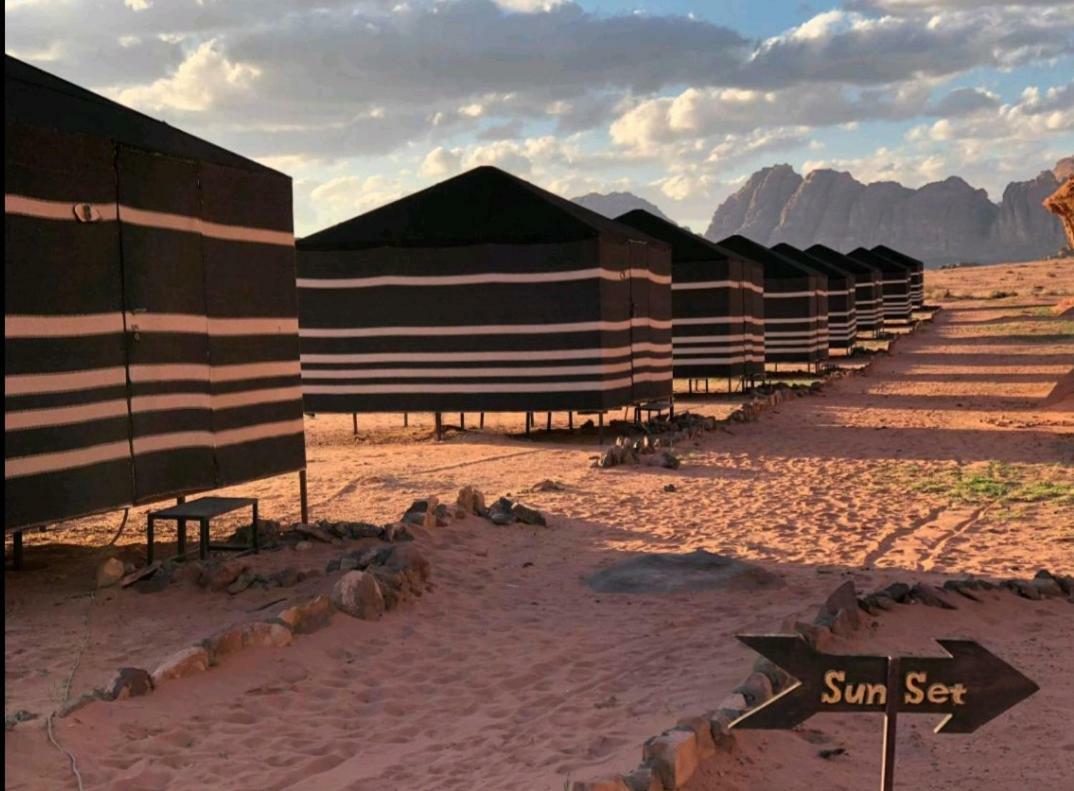Wadi Rum Moon Camp Extérieur photo