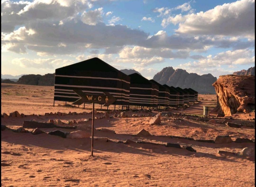 Wadi Rum Moon Camp Extérieur photo