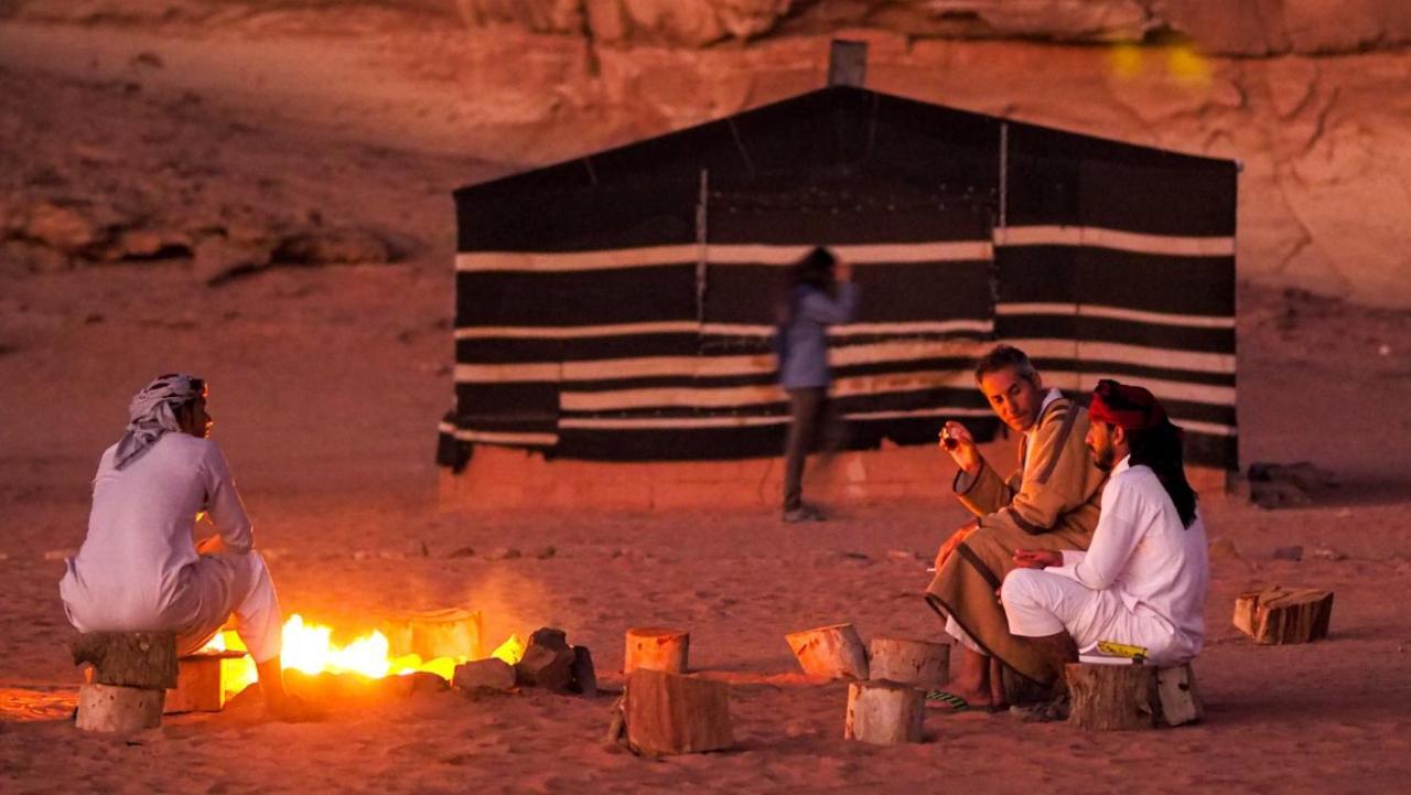 Wadi Rum Moon Camp Extérieur photo